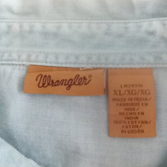 Vintage Wrangler Cactus Embroidered front and back pearl snap denim shirt XL - Picture 8 of 10
